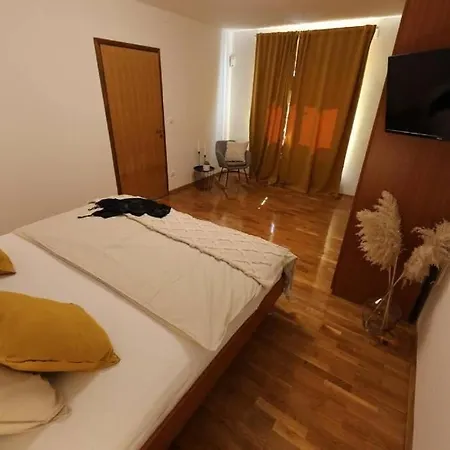 度假居 House Ivona *